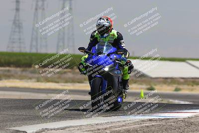 media/Aug-03-2025-TrackDaz (Sun) [[bf4a71acf9]]/C Group/1240pm (Wheelie Bump)/